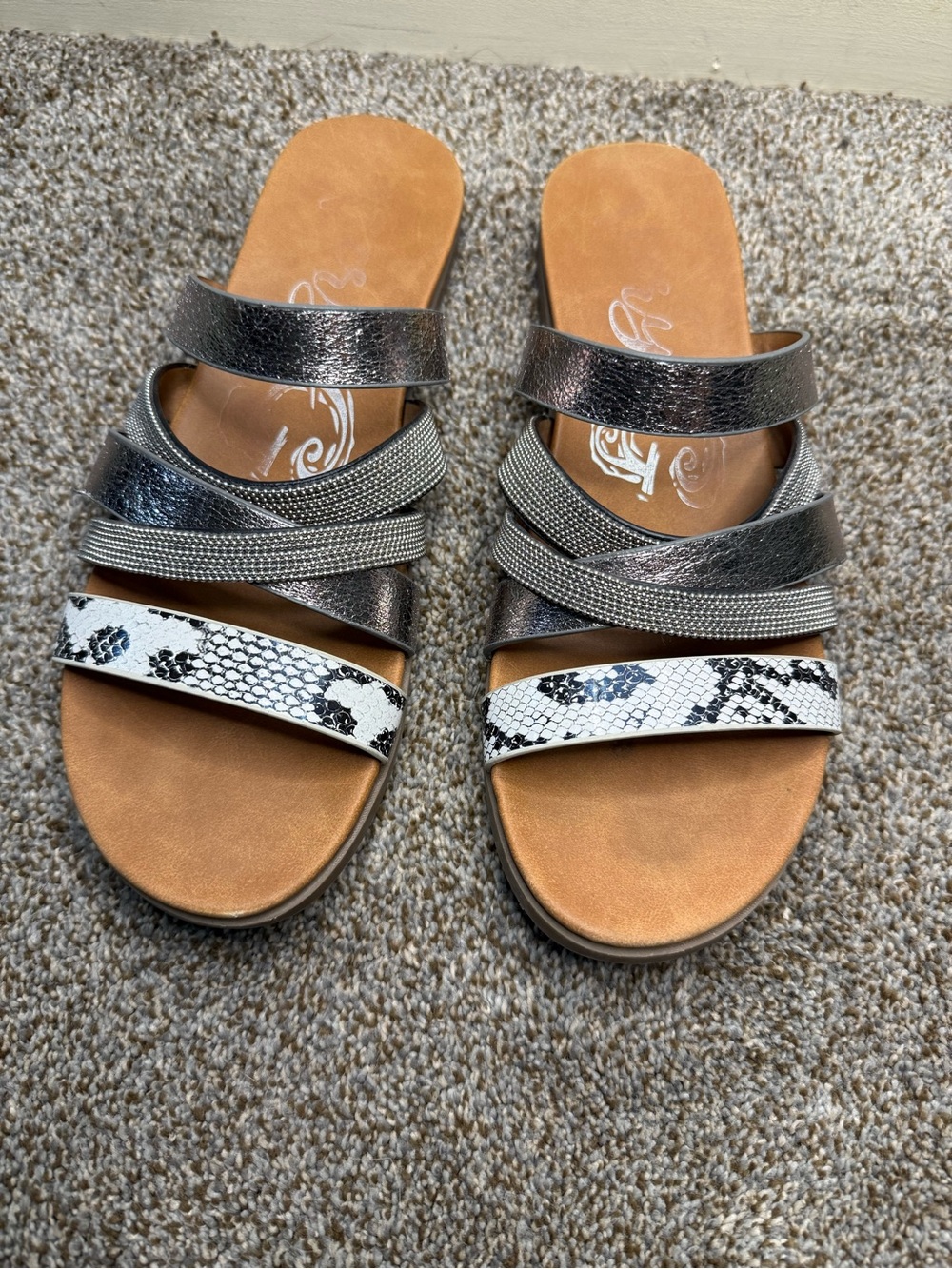 Very G Silver Multi-Strap Slide Sandals with White Snake-Print Toe